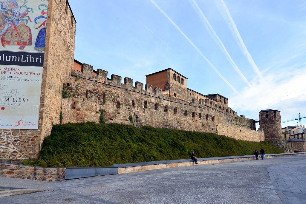 19 Ponferrada.JPG
